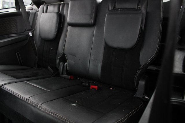 Used 2016 Dodge Grand Caravan SXT image 7