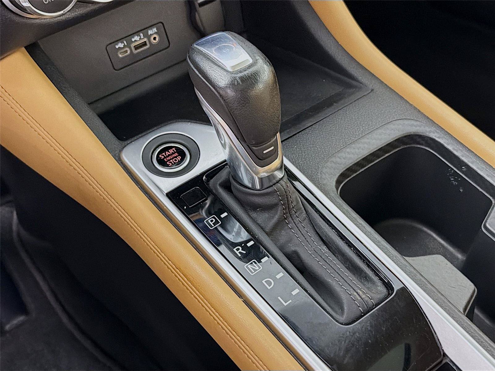 Used 2023 Nissan Sentra SV w/ SV Premium Package FWD image 22