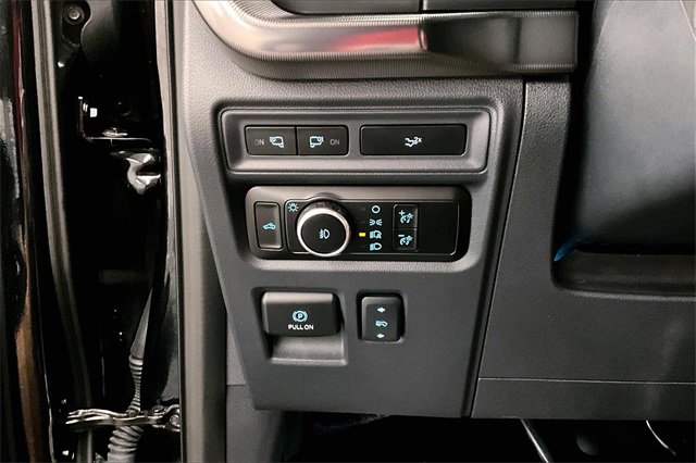 Used 2024 Ford F150 Lariat image 28