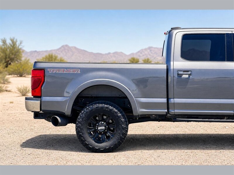 Used 2021 Ford F250 Lariat w/ Tremor Off-Road Package AWD/4WD image 7