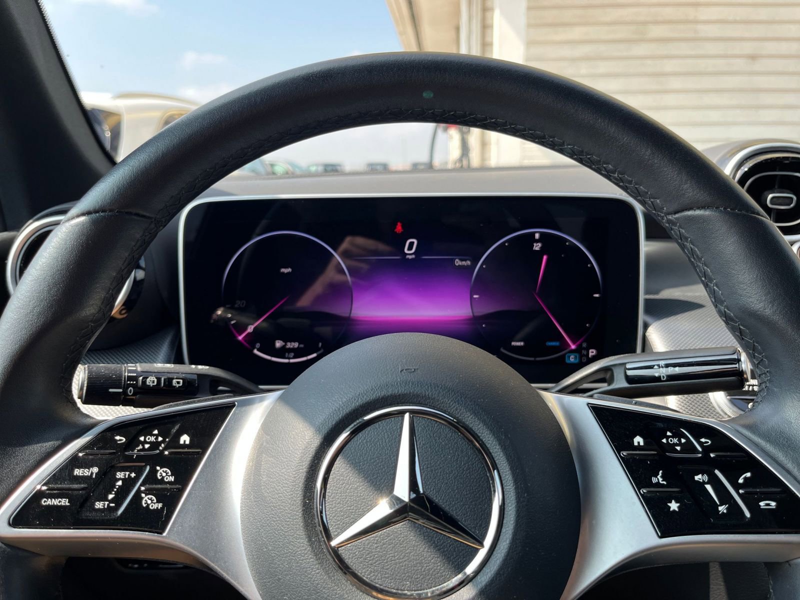 Used 2024 Mercedes-Benz GLC 300 GLC 300 image 29