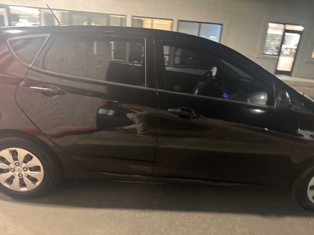 Used 2016 Hyundai Accent SE image 31