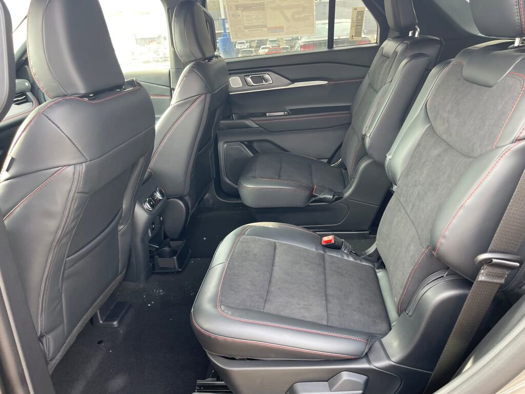 New 2026 Ford Explorer ST w/ Sun And Sound Package image 13