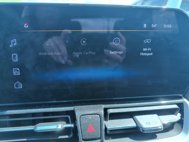 Used 2025 Chevrolet TrailBlazer LT AWD/4WD image 3