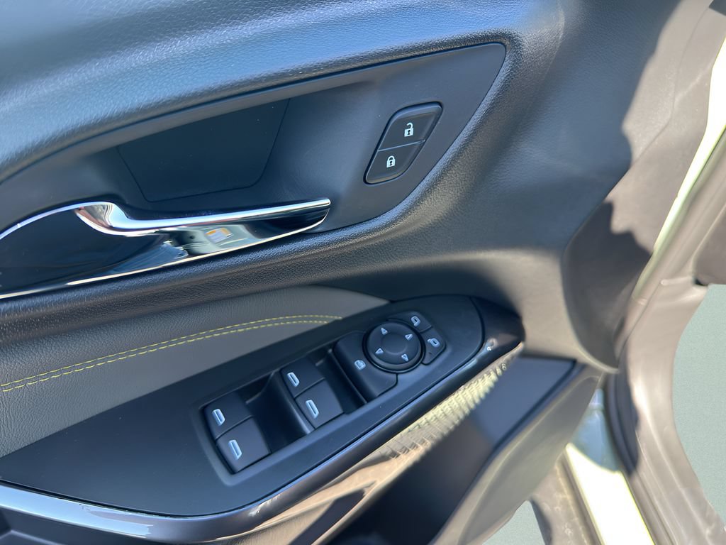 New 2026 Chevrolet Trax ACTIV w/ Driver Confidence Package FWD image 17