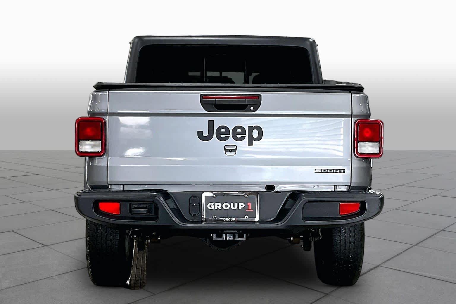 Used 2020 Jeep Gladiator Sport w/ Quick Order Package 24S AWD/4WD image 5