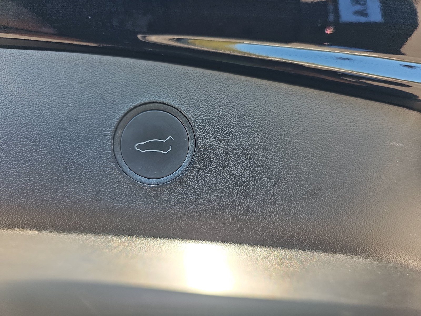 Used 2023 Tesla Model 3 Standard Range RWD image 31