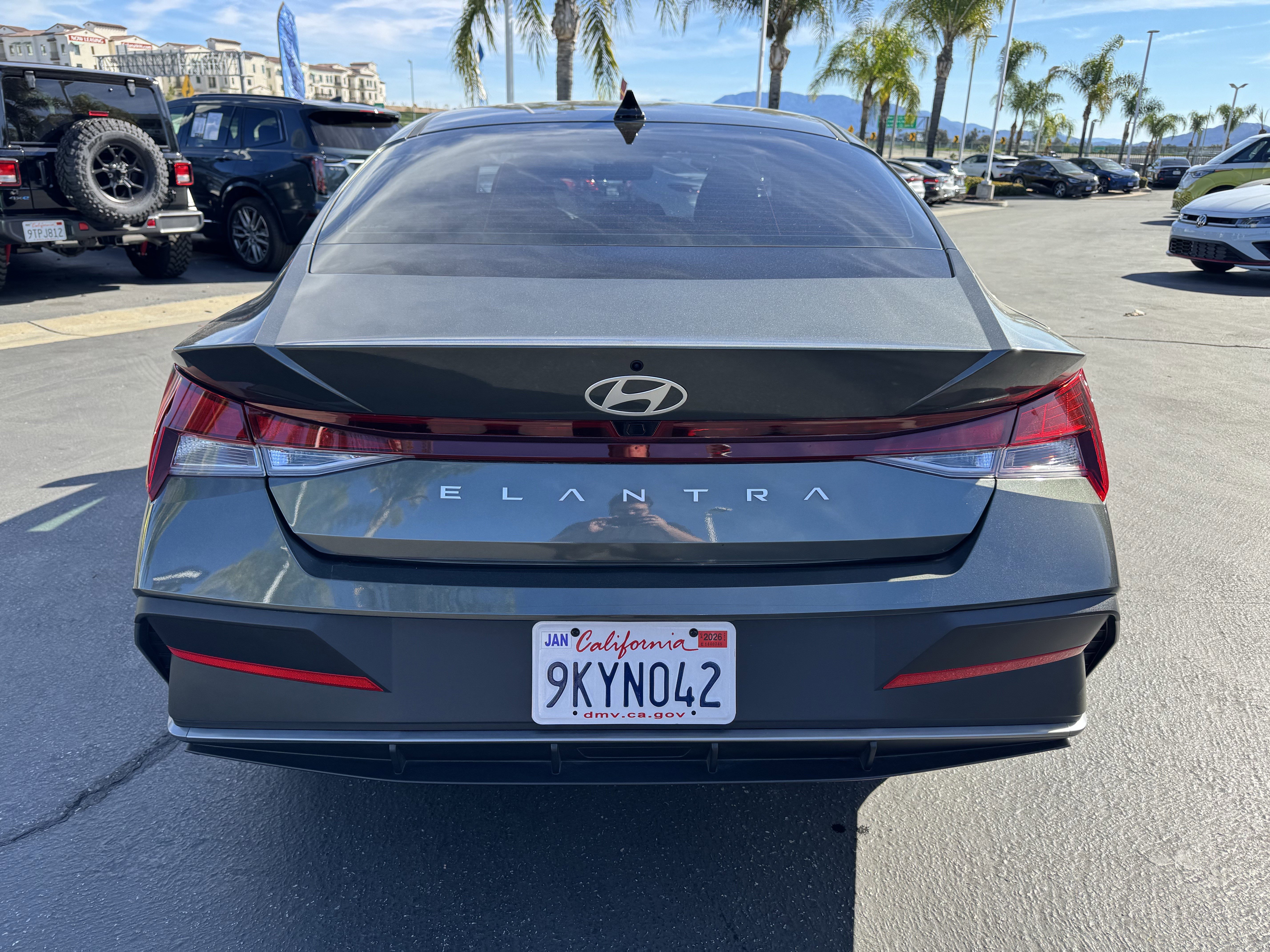 Used 2024 Hyundai Elantra SEL image 9