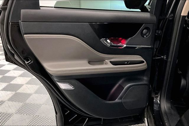 Used 2025 Lincoln Corsair Grand Touring w/ Equipment Group 302A image 23