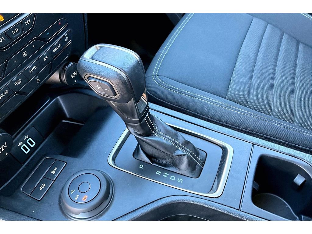 Used 2022 Ford Ranger XLT w/ Equipment Group 301A Mid image 16