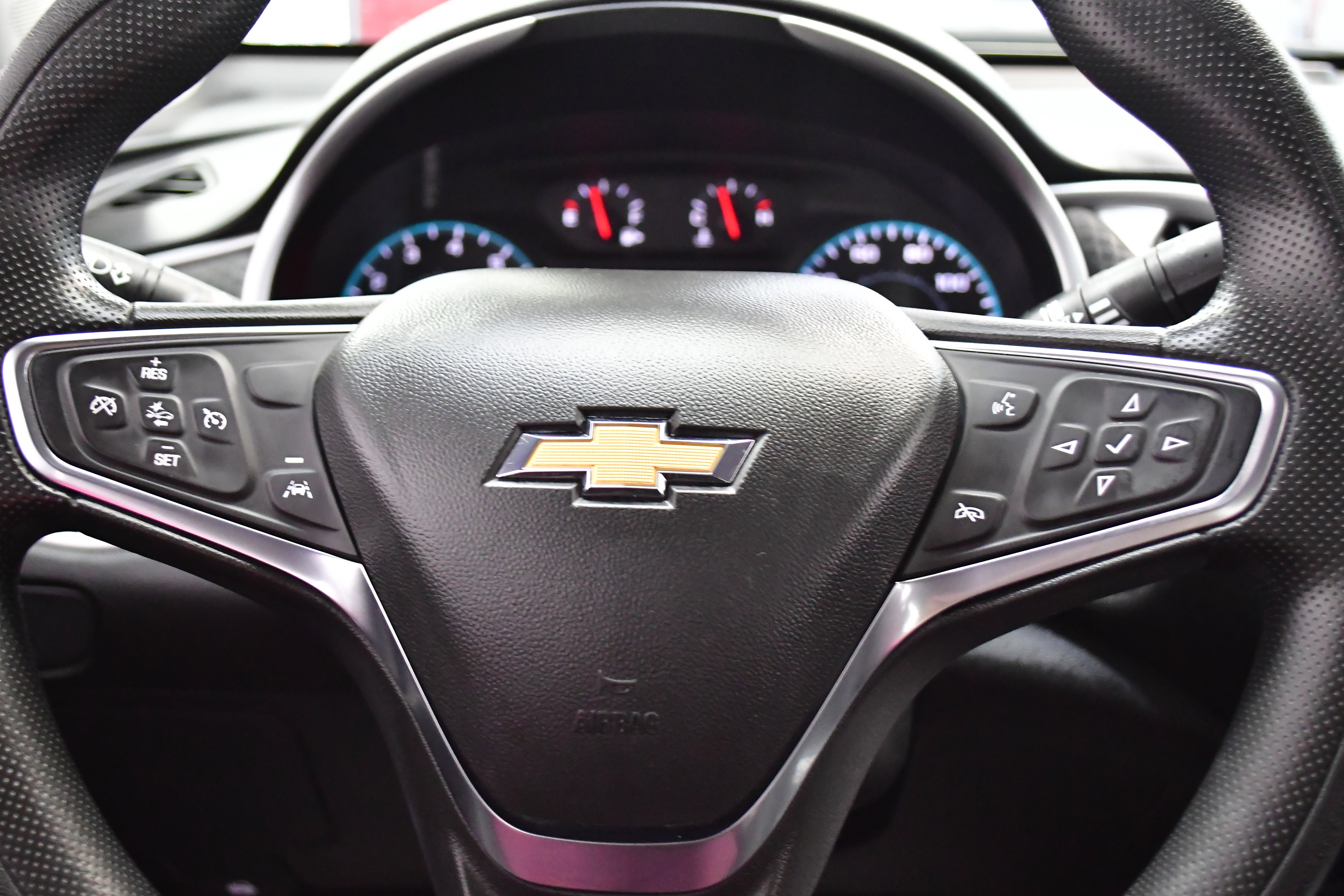 Used 2024 Chevrolet Malibu LT image 35