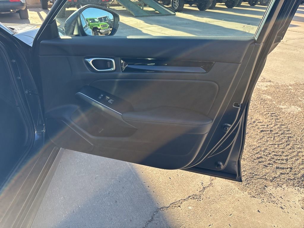 Used 2025 Honda Civic Sport Touring image 25