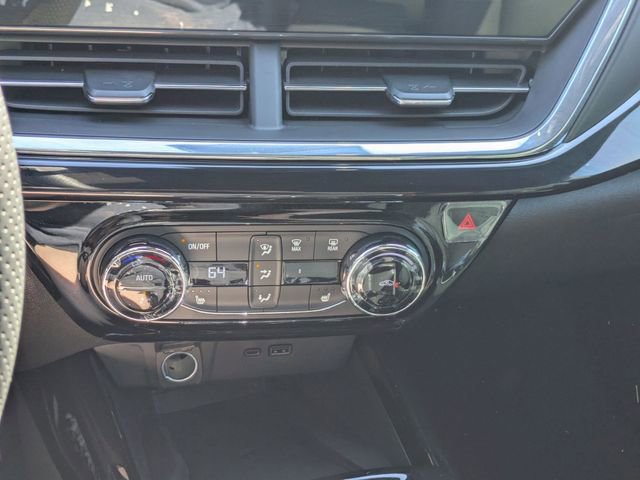 New 2026 Chevrolet Trax RS w/ Sunroof Package FWD image 19