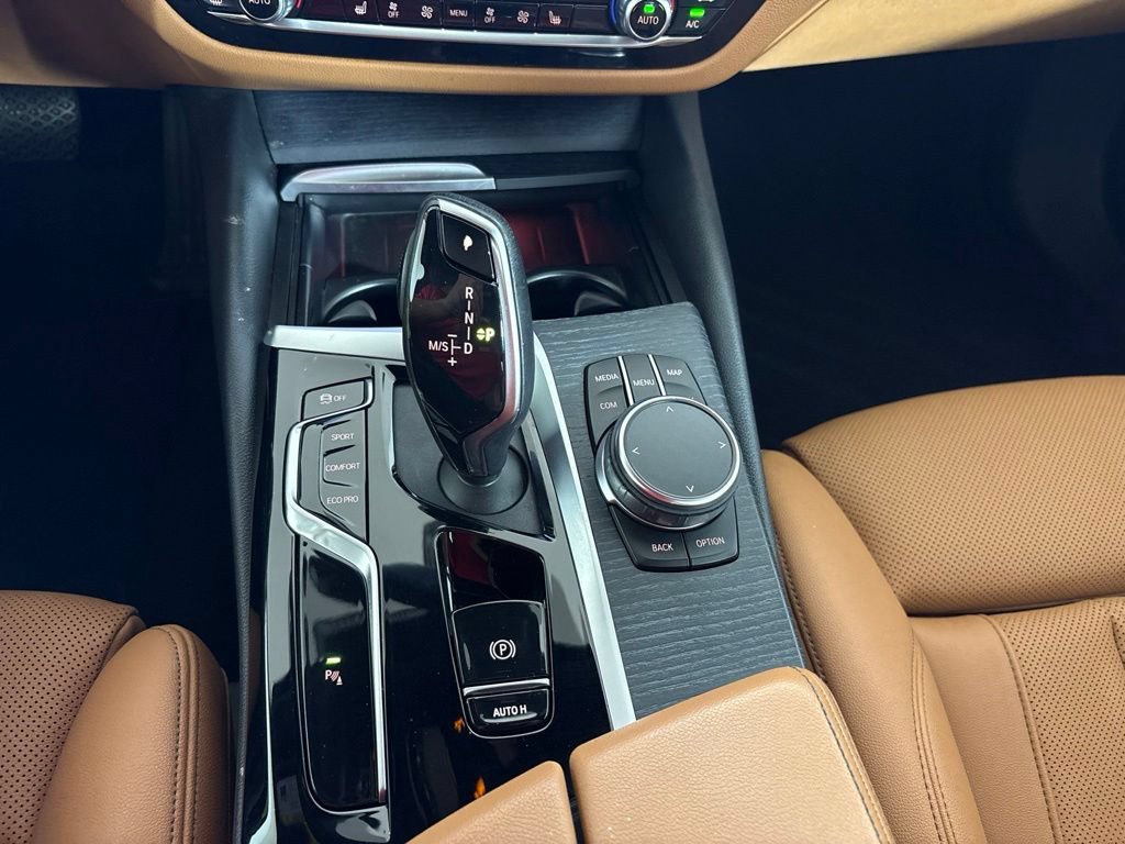 Certified 2023 BMW 530i w/ Premium Package RWD image 13