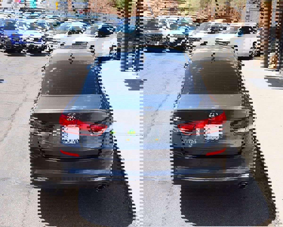 Used 2020 Kia Optima LX image 10