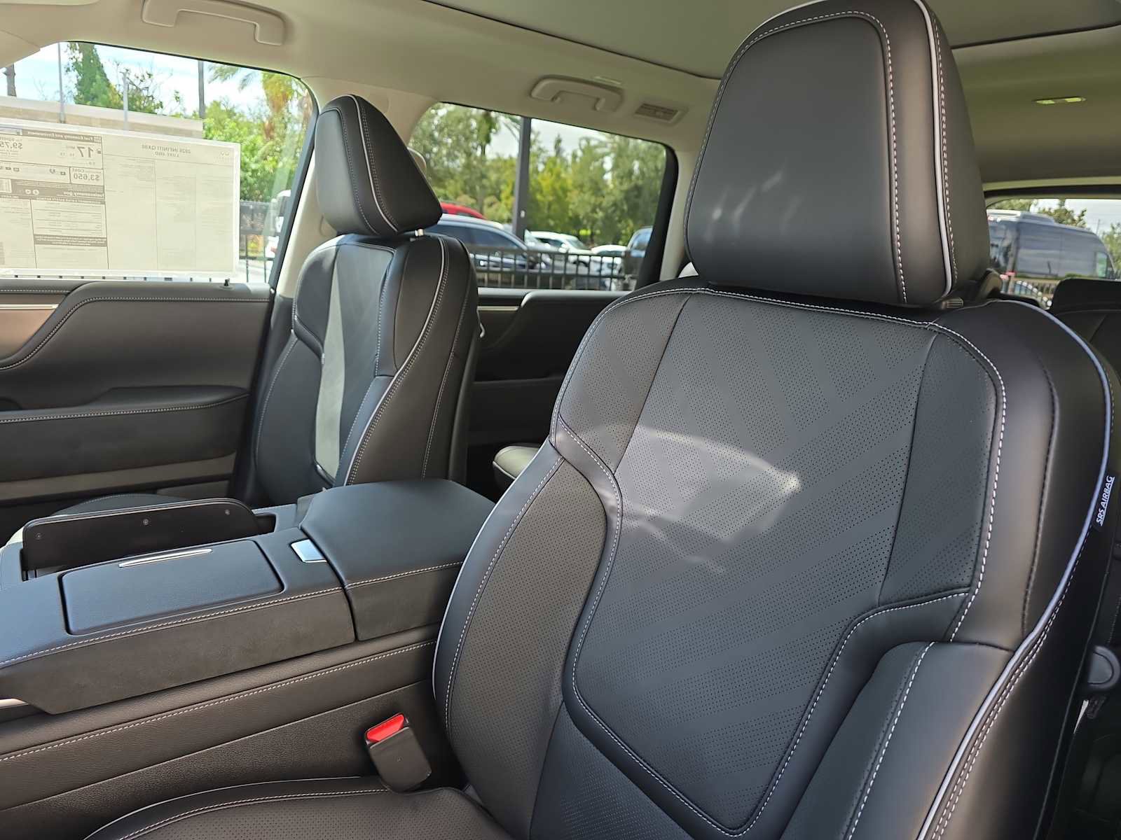 New 2026 INFINITI QX80 Luxe w/ Cargo Package image 16
