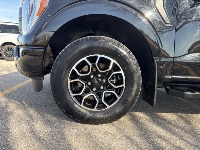 Certified 2022 Ford F150 Lariat w/ Equipment Group 502A High image 42