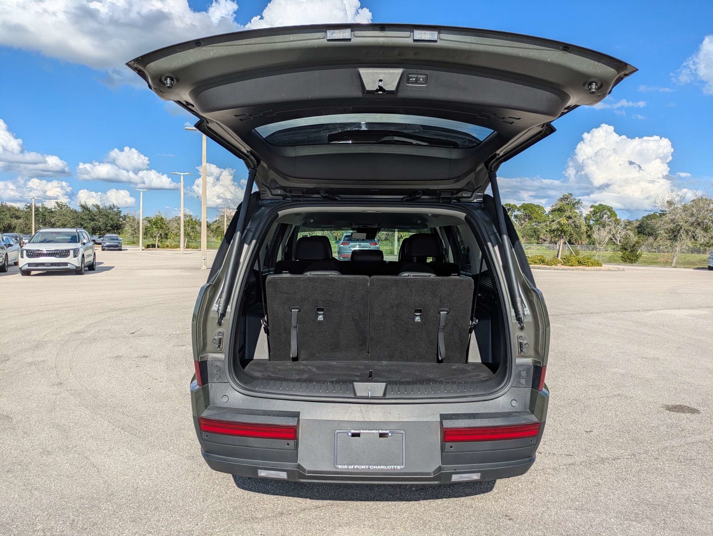 Used 2024 Hyundai Santa Fe SEL FWD image 31