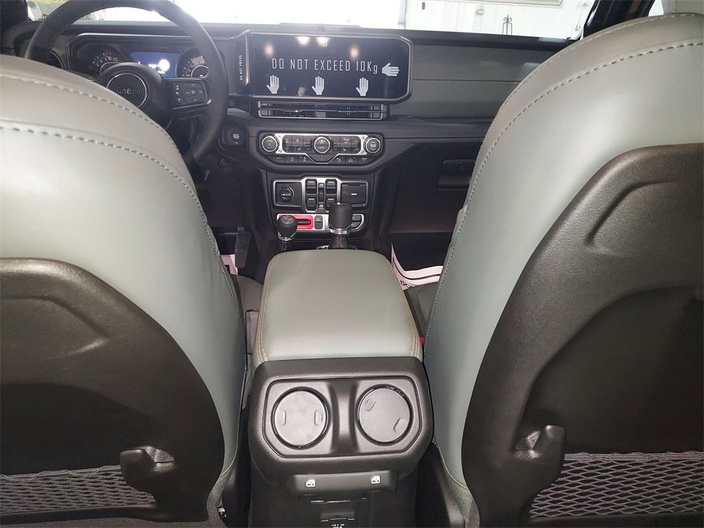 New 2026 Jeep Gladiator Mojave image 10