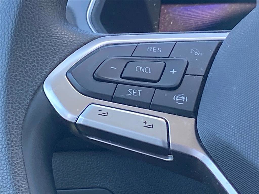 Certified 2022 Volkswagen Tiguan S image 7