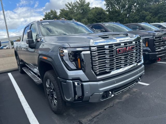 New 2026 GMC Sierra 2500 Denali w/ Denali Reserve Package image 3