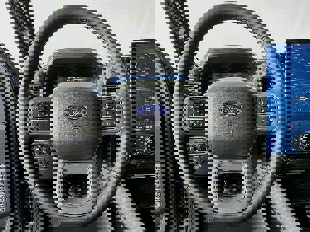 New 2025 Ford F150 Lightning Lariat AWD/4WD image 16