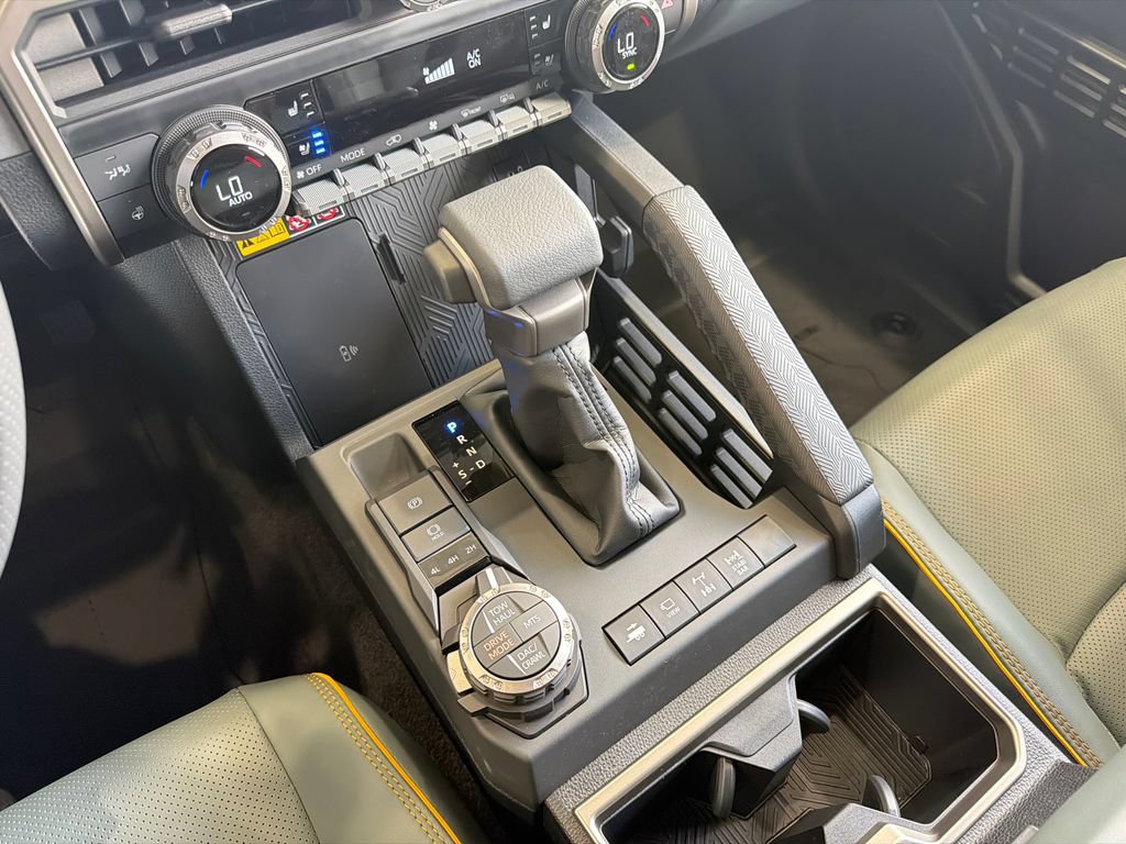 New 2026 Toyota 4Runner Trailhunter AWD/4WD image 35