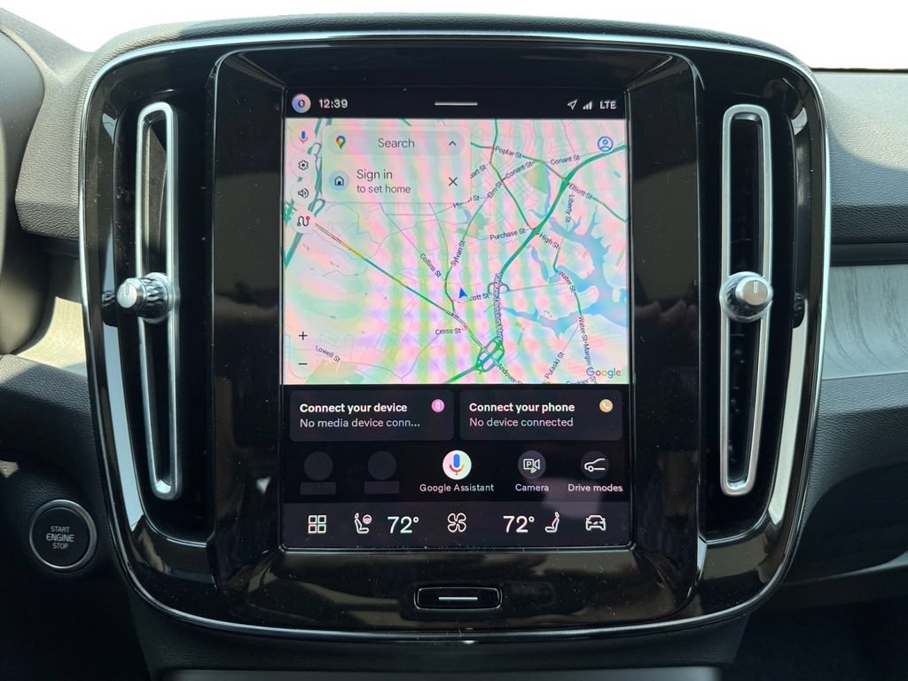 New 2026 Volvo XC40 B5 Ultra w/ Protection Package Premier AWD/4WD image 19