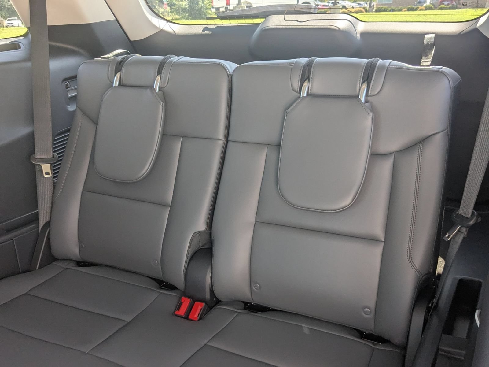 New 2026 Ford Explorer Active w/ Active Comfort Package RWD image 34