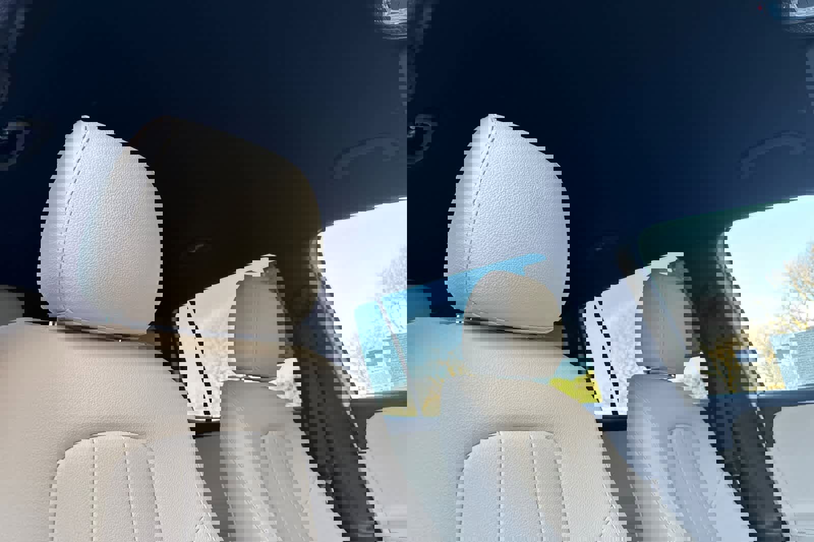 Certified 2025 Mercedes-Benz GLB 250 image 16