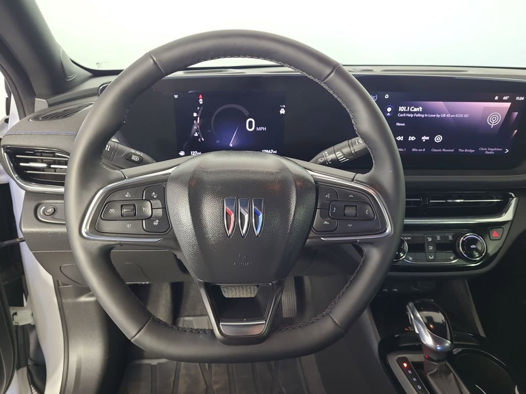 Used 2024 Buick Envista Sport Touring w/ Convenience I Package image 12