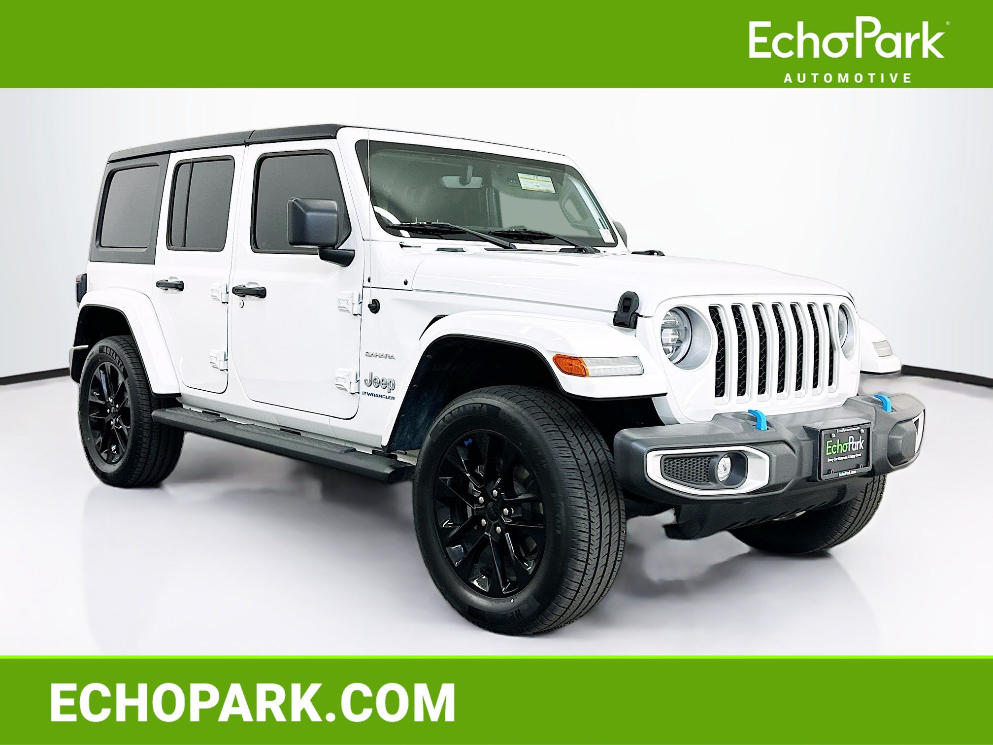 Used 2023 Jeep Wrangler Unlimited Sahara w/ Cold Weather Group AWD/4WD image 1