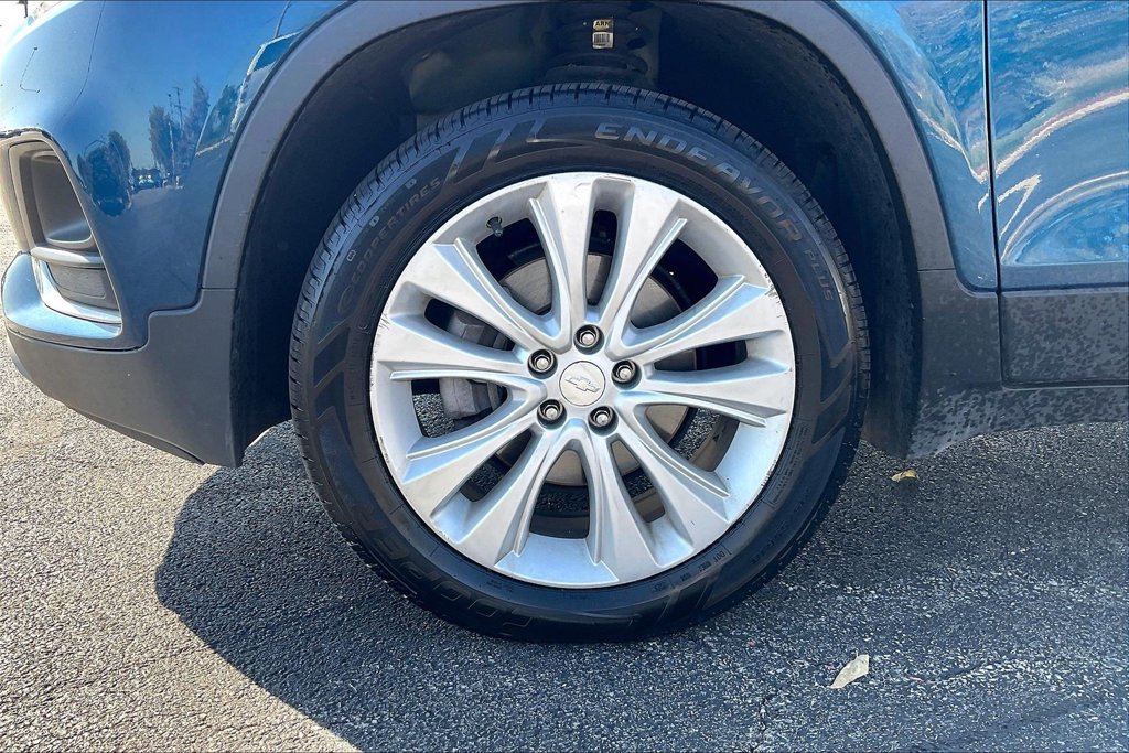 Used 2020 Chevrolet Trax Premier AWD/4WD image 10