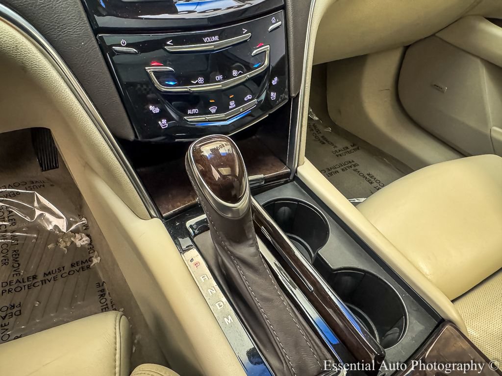 Used 2013 Cadillac XTS Premium AWD/4WD image 21