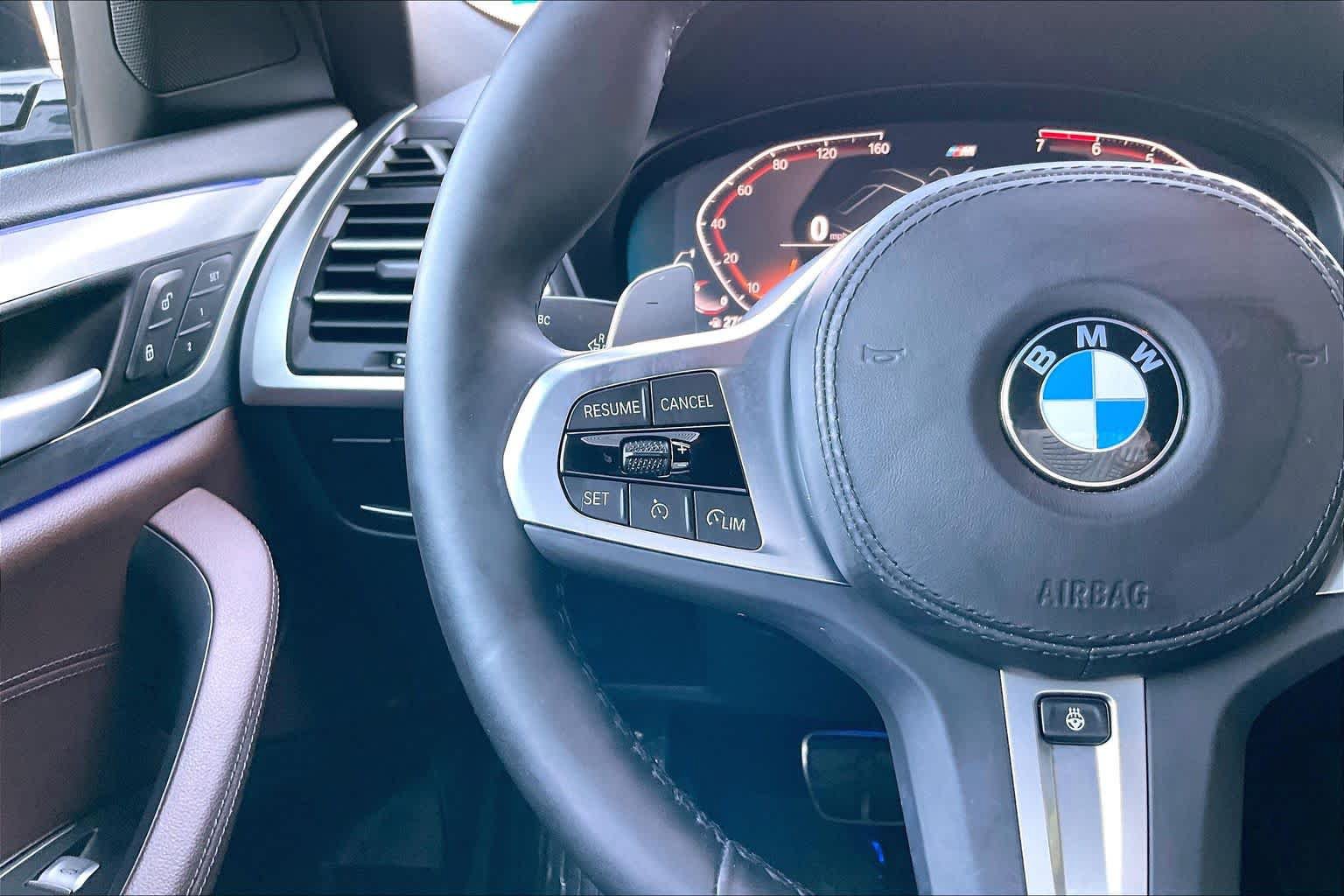 Used 2024 BMW X4 xDrive30i w/ Premium Package AWD/4WD image 23
