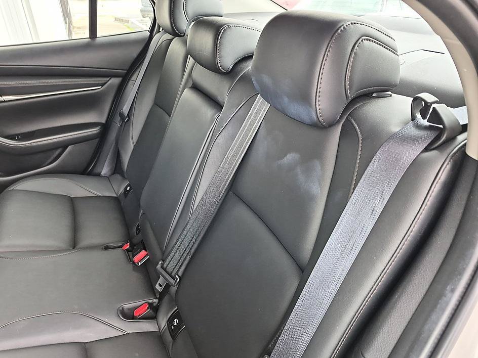Used 2025 MAZDA MAZDA3 s FWD image 29