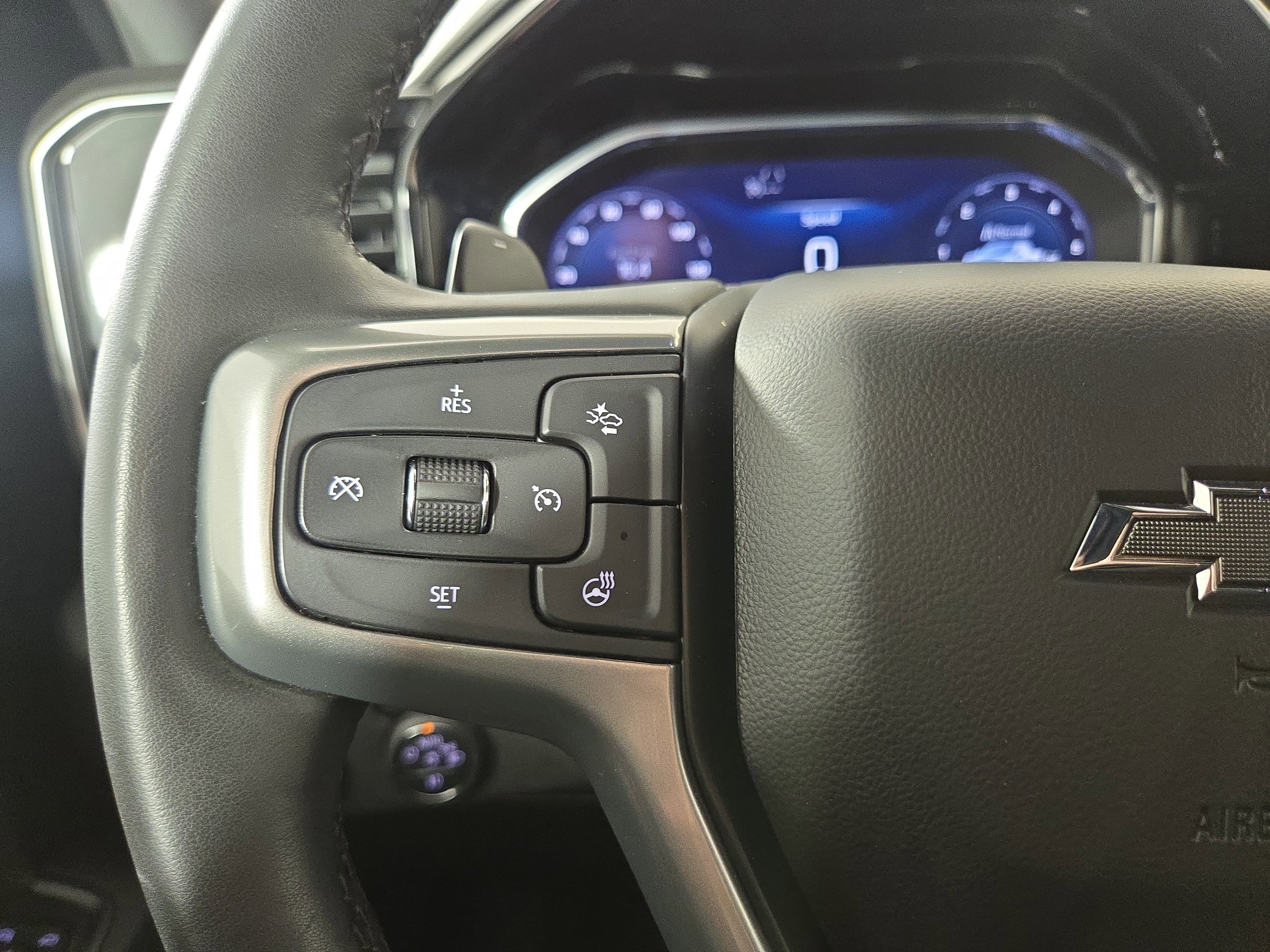 Certified 2023 Chevrolet Silverado 1500 RST AWD/4WD image 15
