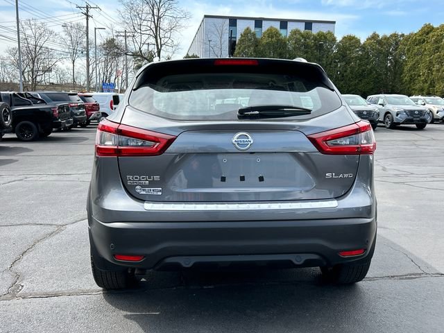 Certified 2022 Nissan Rogue Sport SL image 3