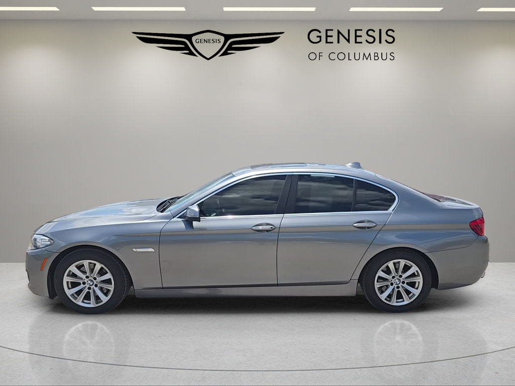 Used 2016 BMW 528i xDrive Sedan AWD/4WD image 2