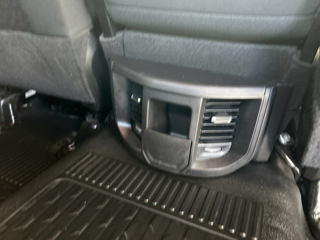 Used 2025 RAM 5500 Tradesman w/ Chrome Appearance Group AWD/4WD image 30