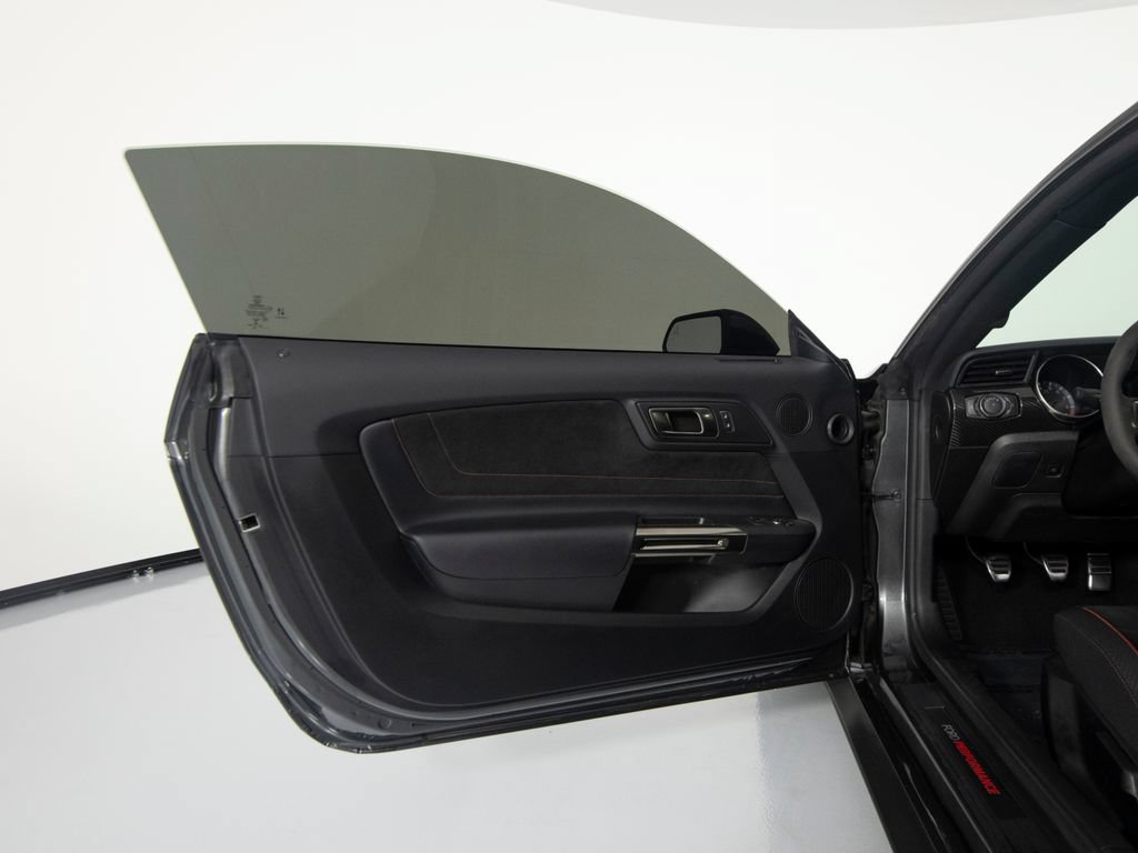 Used 2020 Ford Mustang Shelby GT350R w/ GT350R Equipment Group 920A RWD image 10