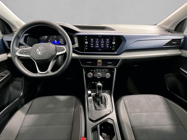 Used 2023 Volkswagen Taos SE FWD image 16