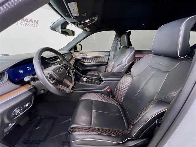 Used 2023 Jeep Grand Cherokee L Summit w/ Advanced Protech Group IV image 10