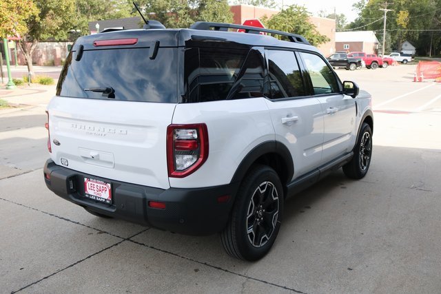 New 2025 Ford Bronco Sport Outer Banks image 6