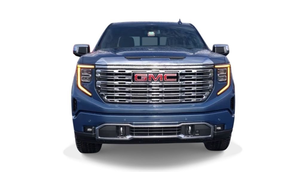 Used 2024 GMC Sierra 1500 Denali AWD/4WD image 3