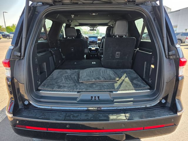 Used 2023 Lincoln Navigator L Black Label AWD/4WD image 13