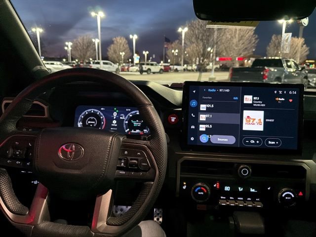 Used 2024 Toyota Tacoma TRD Sport image 21