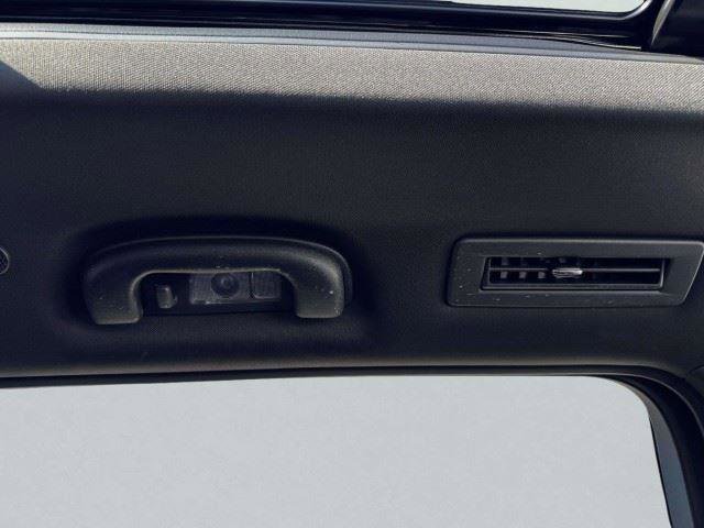 Used 2024 Cadillac XT6 Luxury w/ LPO, Floor Liner Package FWD image 46