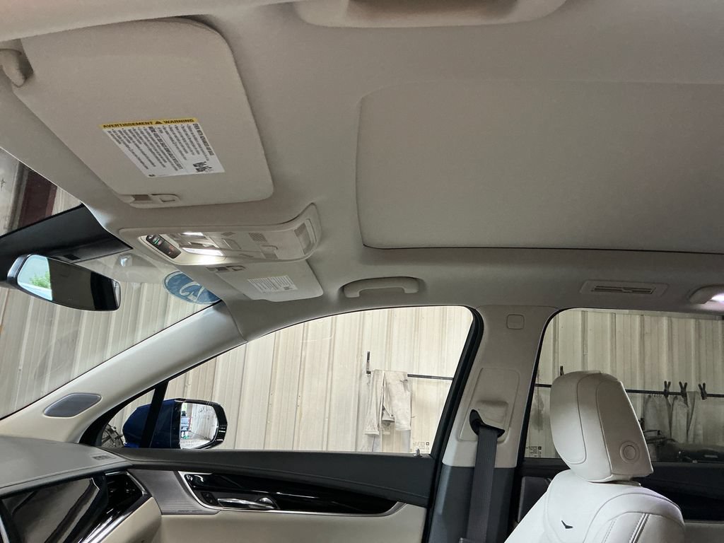 Certified 2025 Cadillac XT6 Premium Luxury w/ LPO, Floor Liner Package AWD/4WD image 13