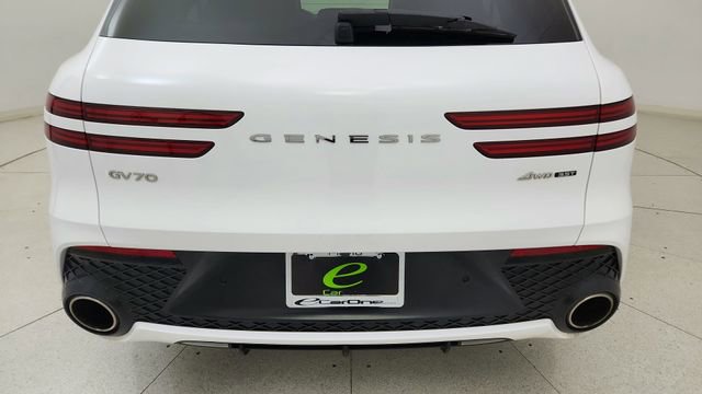 Used 2023 Genesis GV70 3.5T Sport w/ Sport Prestige Package AWD/4WD image 11